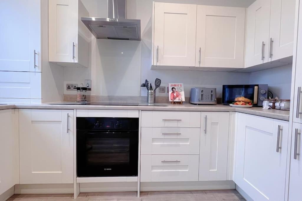 No6, Luxury Townhouse Near Bicester Village ภายนอก รูปภาพ